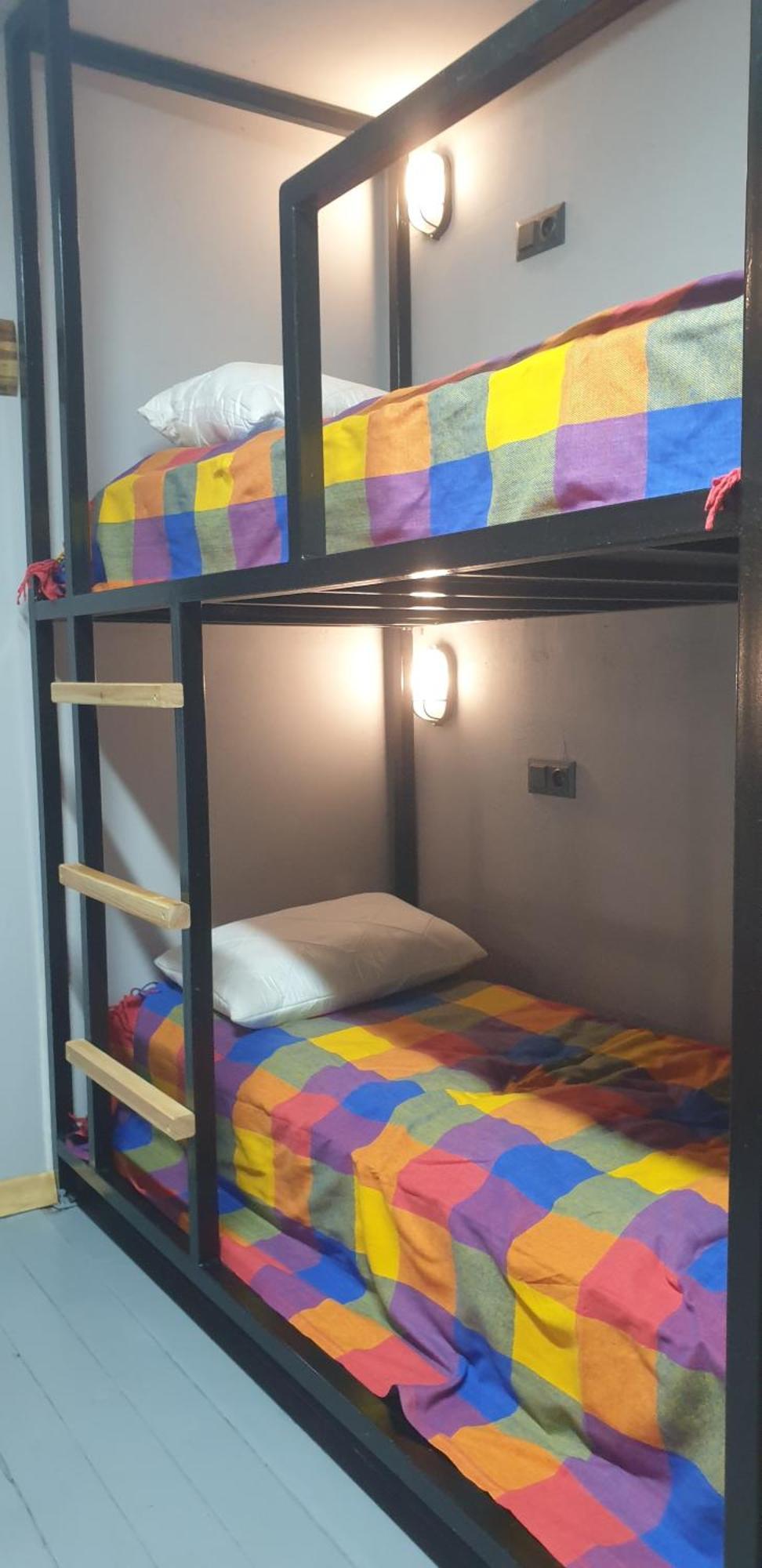 Mine Hostel Dzhergalan Jyrgalan ภายนอก รูปภาพ