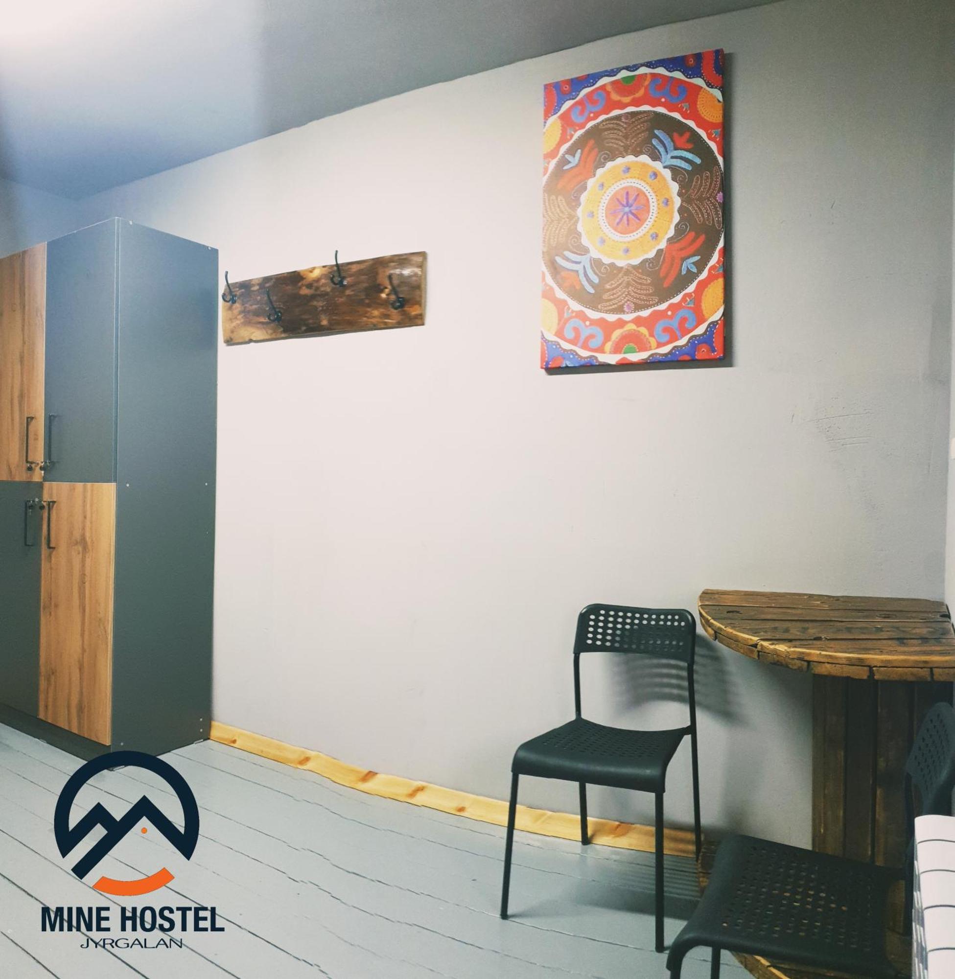 Mine Hostel Dzhergalan Jyrgalan ภายนอก รูปภาพ