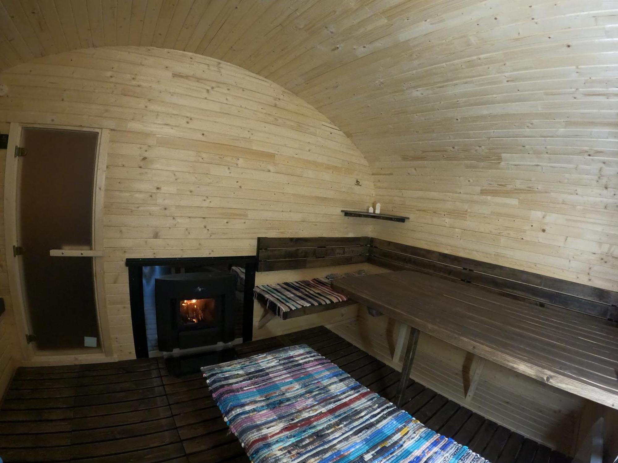 Mine Hostel Dzhergalan Jyrgalan ภายนอก รูปภาพ